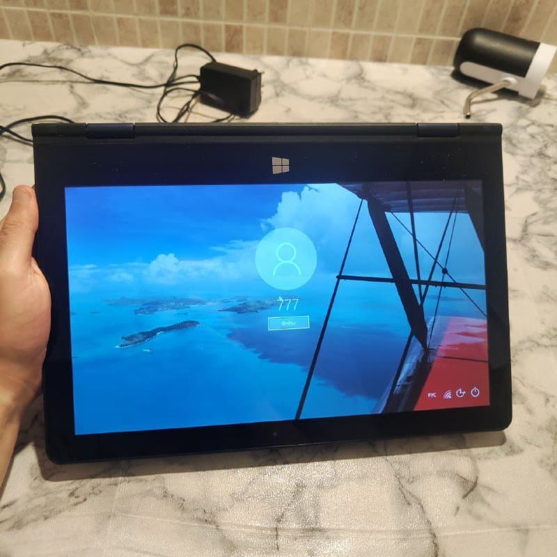 Ноутбук трансформер Prestigio visconte ecliptica 2