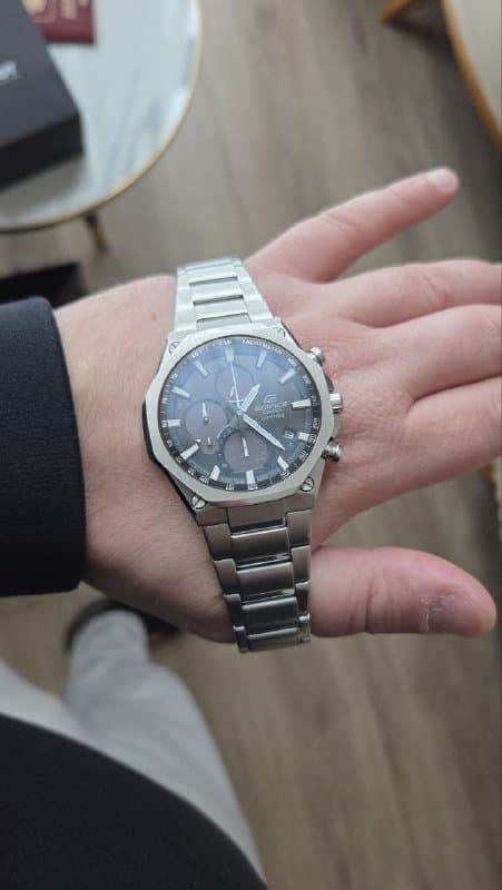 Часы Casio Edifice, кожаные туфли, очки Ray-Ban 1