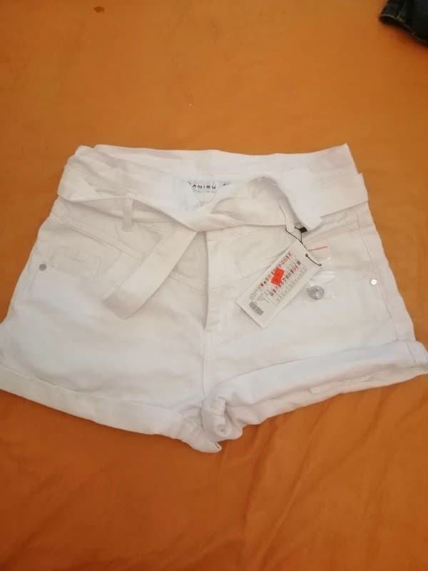 Тренч размер L, Худи, Сумка, Шорты размер 40 10