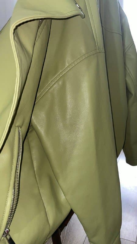 Косуха из эко-кожи весенне-осенняя женская куртка