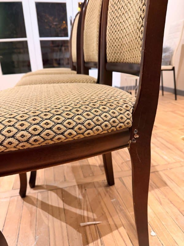 Стулья под реставрацию, шкаф большой под реставрацию 2