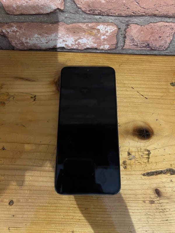 Телефон Honor x8 128 ГБ