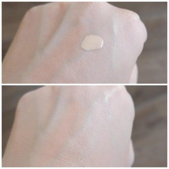 Гирлянда Jysk, бежевая сумка Amomento, тональный крем Glossier 9