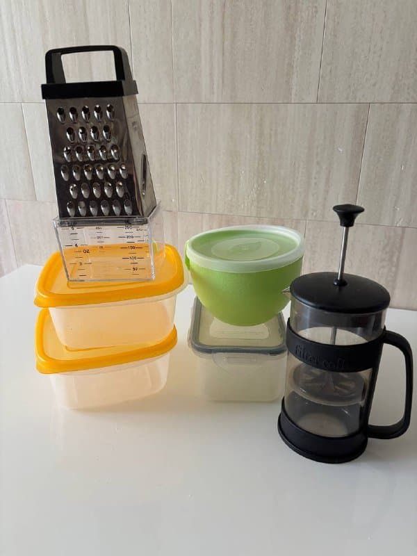 Набор контейнеров, терка, френч-пресс