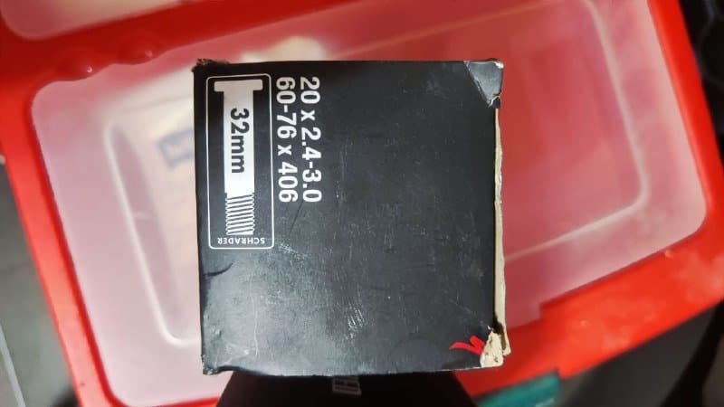 Велосипедные камеры Specialized 20*2.4-3.0, 26*1.75-2.4 2