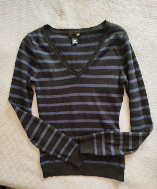 Женский полосатый свитер H&M XS 1