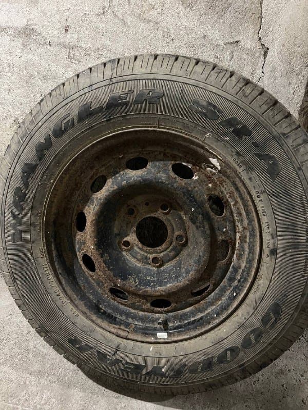 Всесезонная шина Wrangler Goodyear 245 70R17