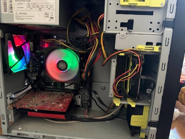 Игровой рабочий ПК с монитором AMD Ryzen 5 3600x Nvidia GTX 1050ti