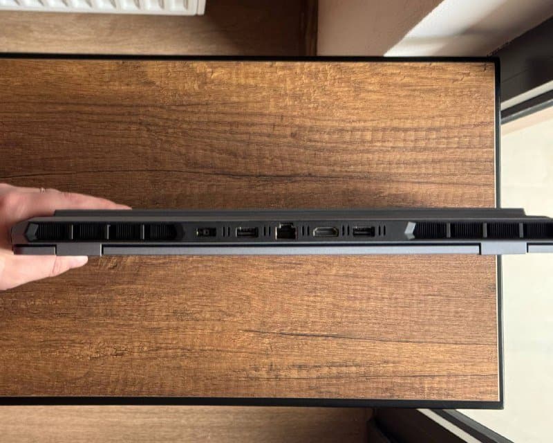 Игровой ноутбук Lenovo LOQ 15arp9 5