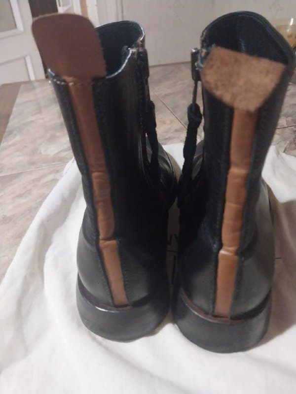 Кожаные женские ботинки размер 38 2