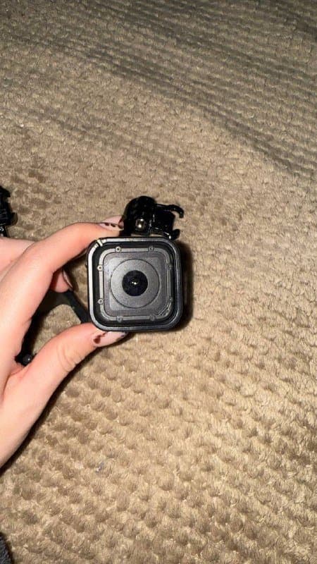 Колонки Edifier R1280DBs, Apple TV 4K 64GB, Кастомная клавиатура, Go-pro 4 Hero Session, Мужская сумка Guess 5