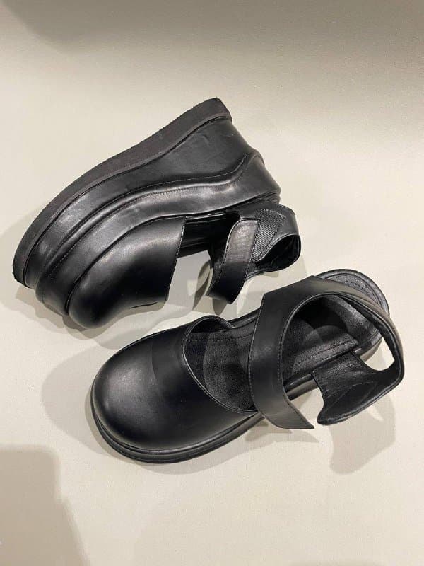 Женская обувь размер 37/38, чёрные сапоги и туфли