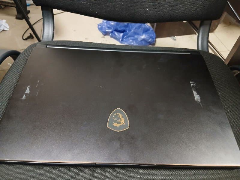 Ноутбук MSI GS65 Stealth 2