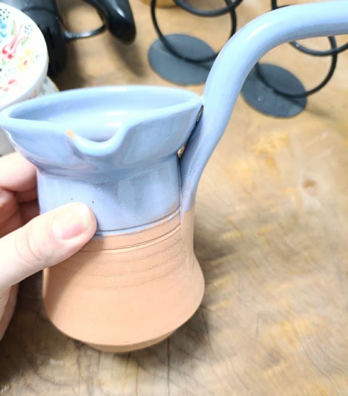 Солонка, подсвечники, лопатка для мороженого, кофельник, блюдца, чайник, мельница для перца 2