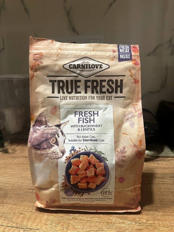 Корм для стерилизованных кошек Carnilove True Fresh с рыбой 1,8 кг