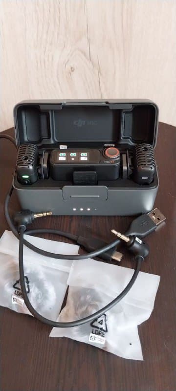 DJI Mic 2 полный комплект микрофонов