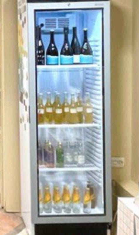 витринный холодильник