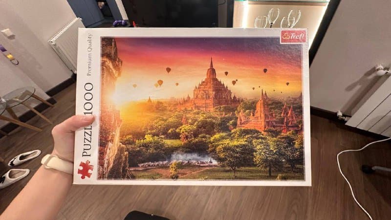 Платье женское, сумка женская, зонт, коврик, шарф, пазлы, термо носки, стельки грелки 8