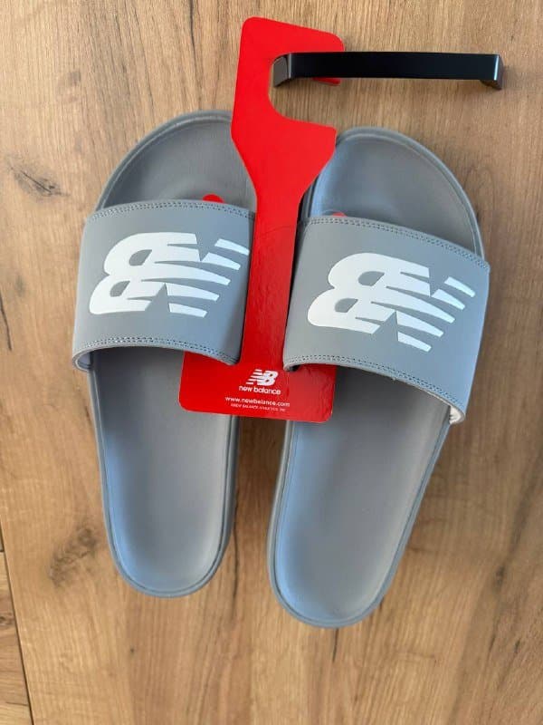 Тапки New Balance 12 размер