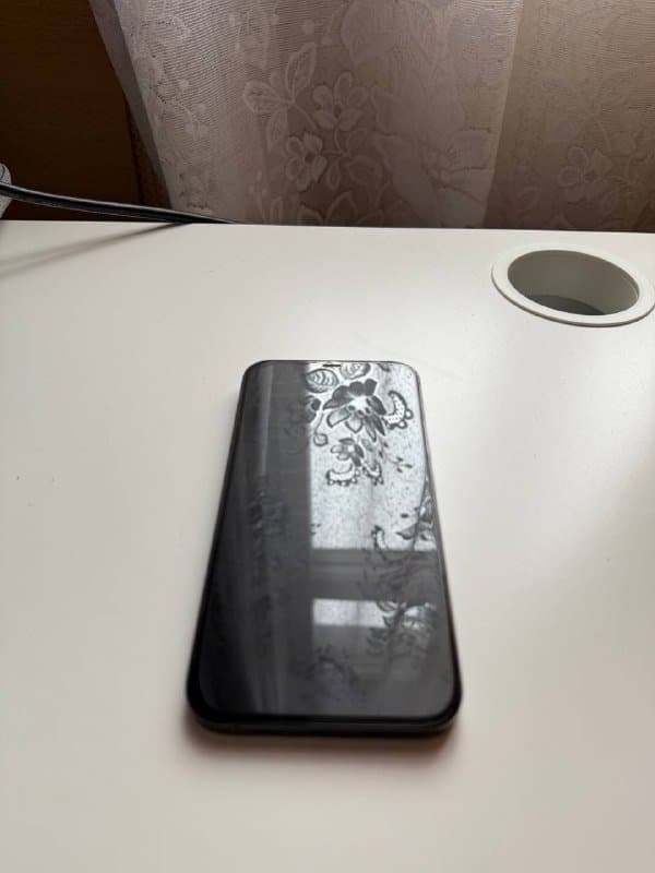 iPhone 12 Pro 128 ГБ 1