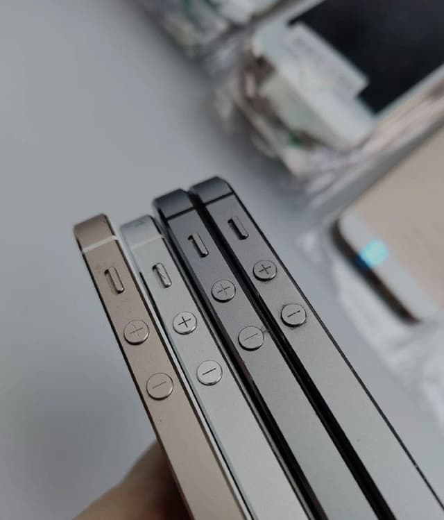 iPhone 5s без touch ID 16 Гб белый