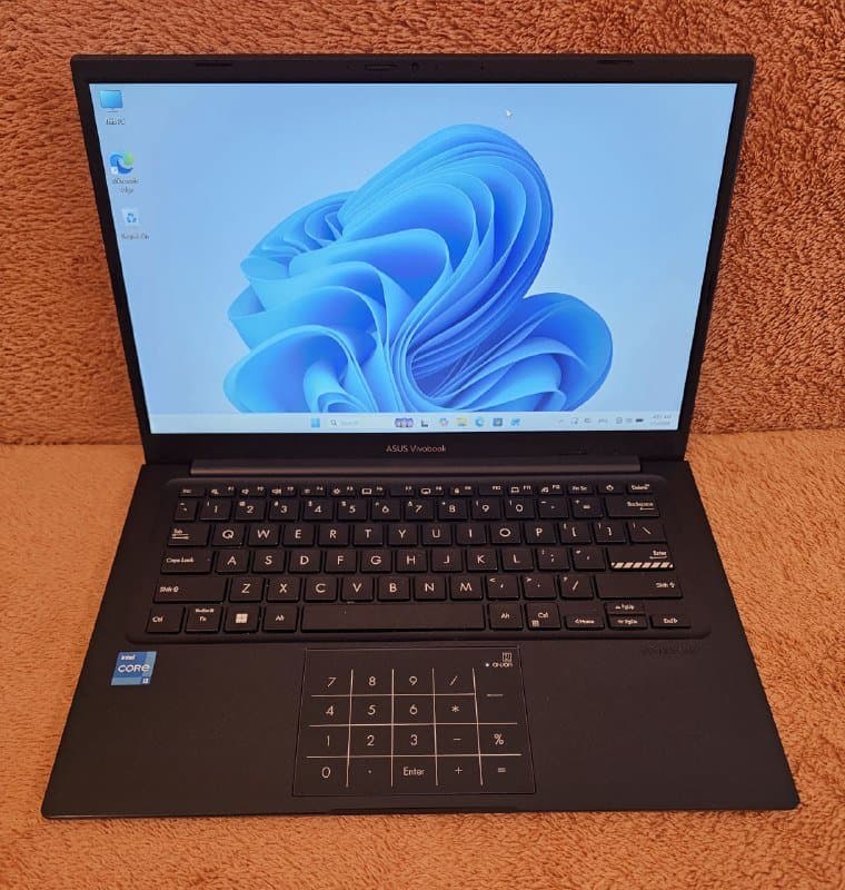 Ноутбук ASUS Vivobook Laptop 14.0" 1