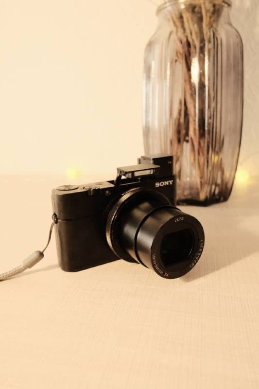 Sony CyberShot RX100 VA фотоаппарат 3