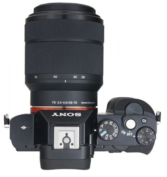 Фотоаппарат Sony ILCE-7, объектив Sony E PZ 16-50mm, джинсовая куртка WEKAME DENIM 2