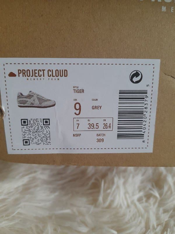 Кроссовки женские размер 41 2