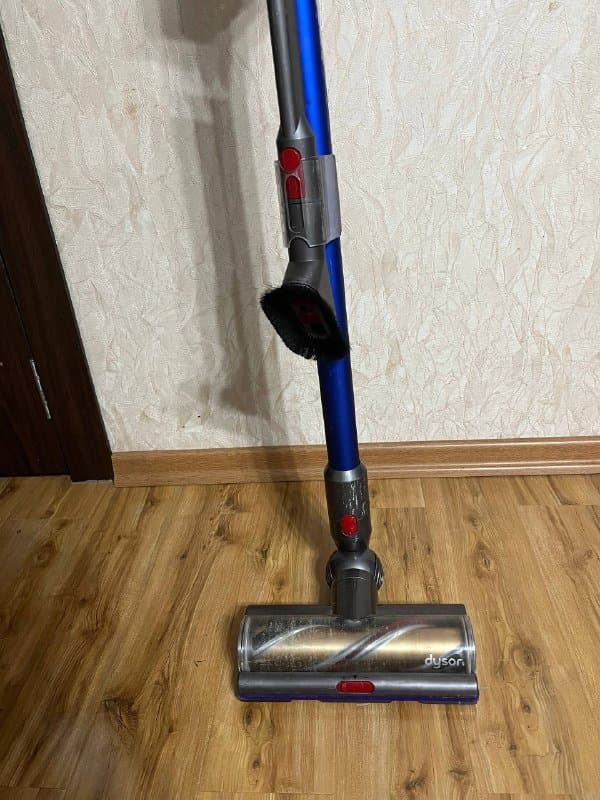 Dyson SV17 пылесос