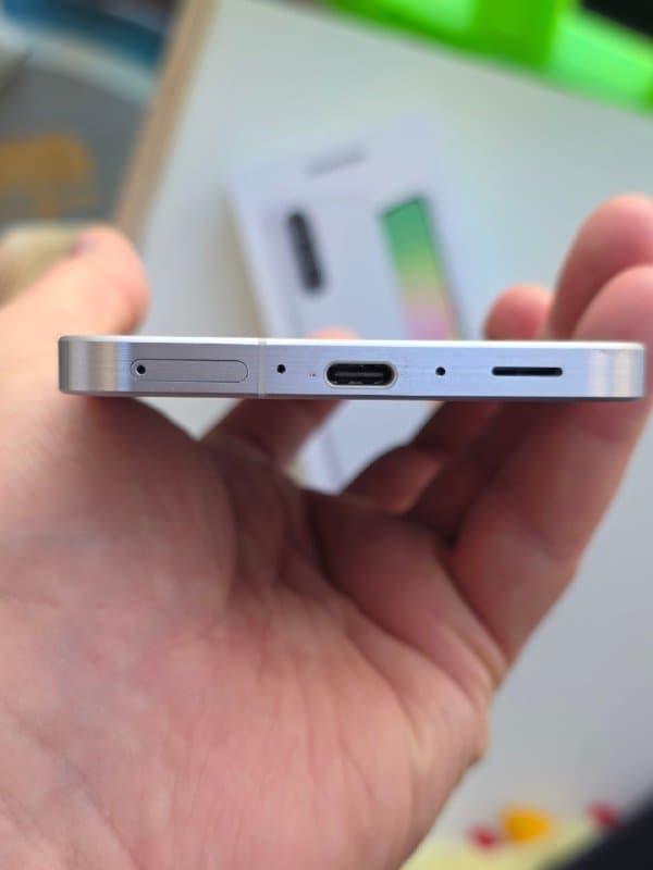 Samsung A56 5G 256gb телефон 3