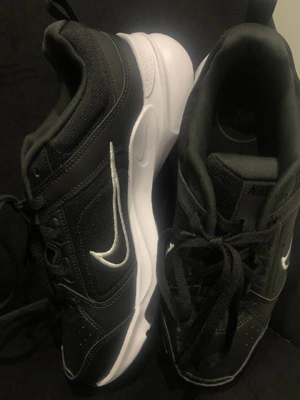 кроссовки Nike Defy All Day 44 размер 2