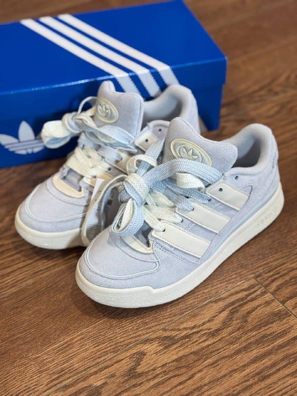 Кроссовки Adidas размер 38