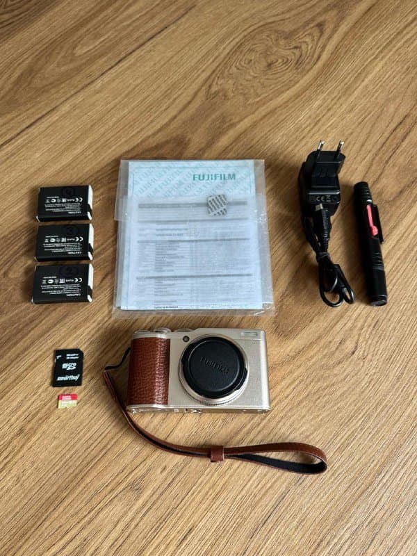 Fujifilm XF10 компактная цифровая камера