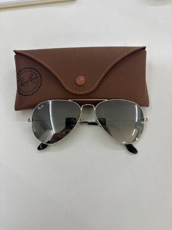 Солнцезащитные очки ray ban