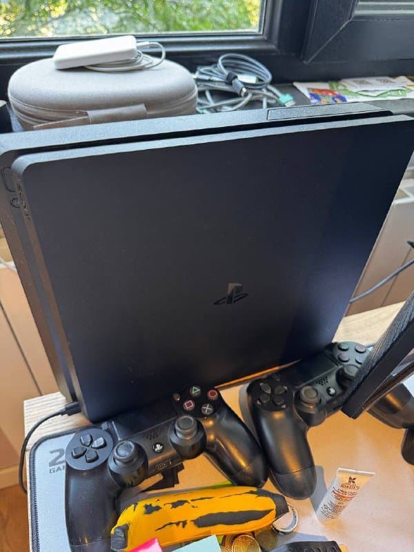 PlayStation 4 500 gb 1