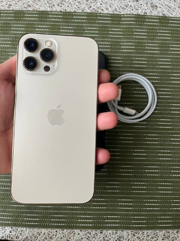 iPhone 12 Pro Max 128 GB 3