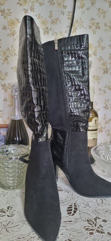 Женские сапоги размер 38 новые