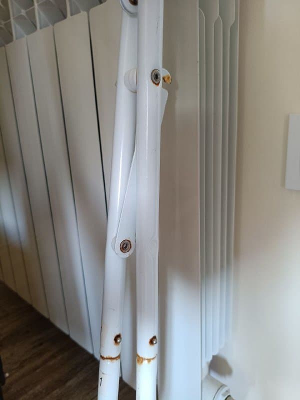 Ванночка для купания с ножками и горкой