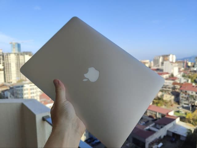 MacBook Air 13" 2017 A1466, 128GB SSD, macOS Monterey