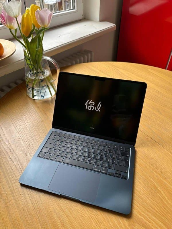 MacBook Air M2 13.6, 16GB, 1TB 1