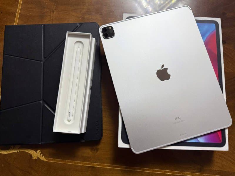 iPad Pro 12.9 4 поколения, Apple Pencil 2 поколения 1