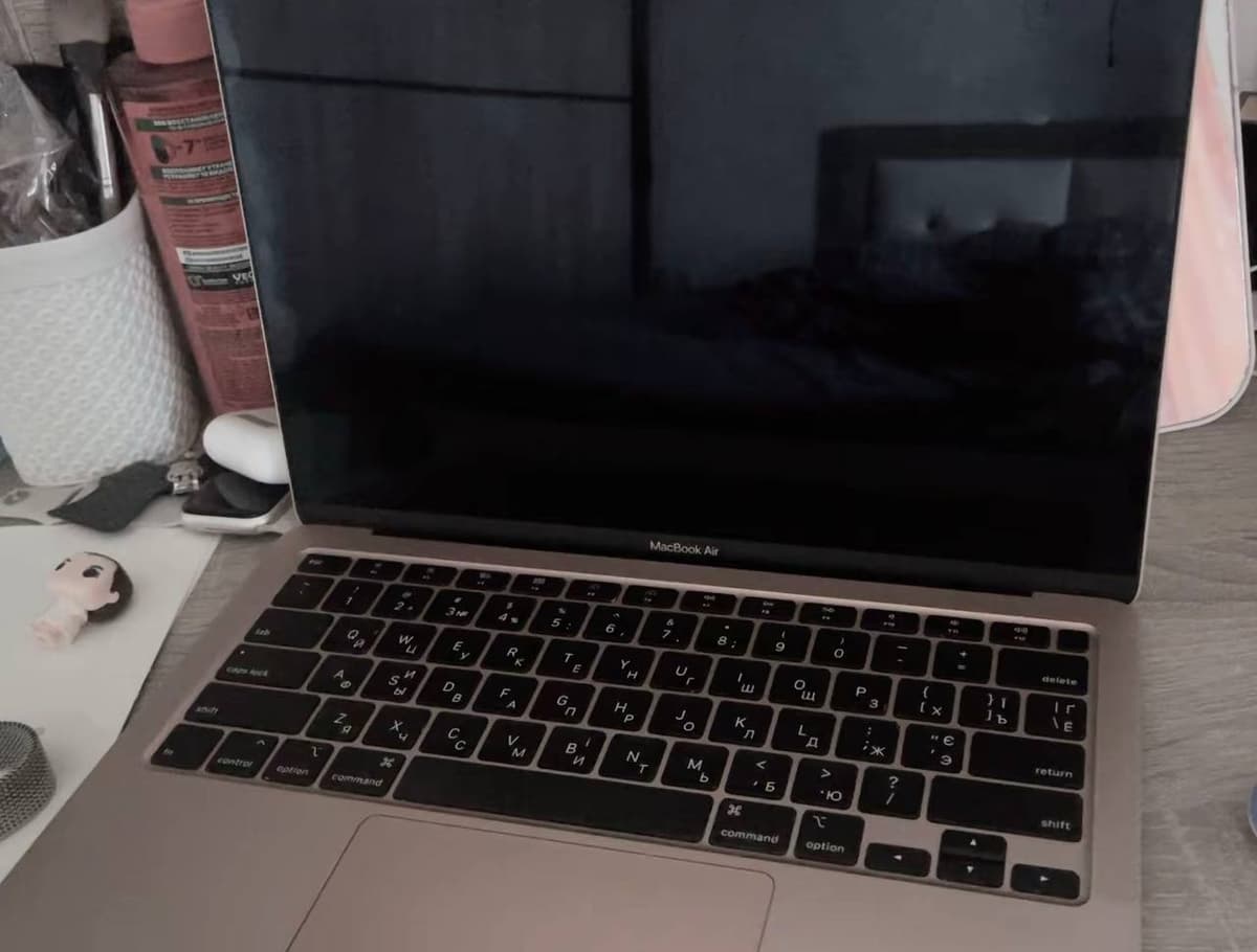 MacBook Air M1 2020 Rose Gold 3