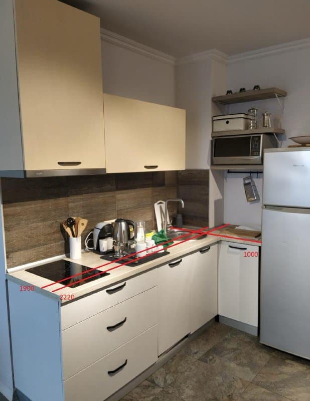 кухня б/у с нижними и верхними шкафами, раковиной, столешницей, вытяжкой 8