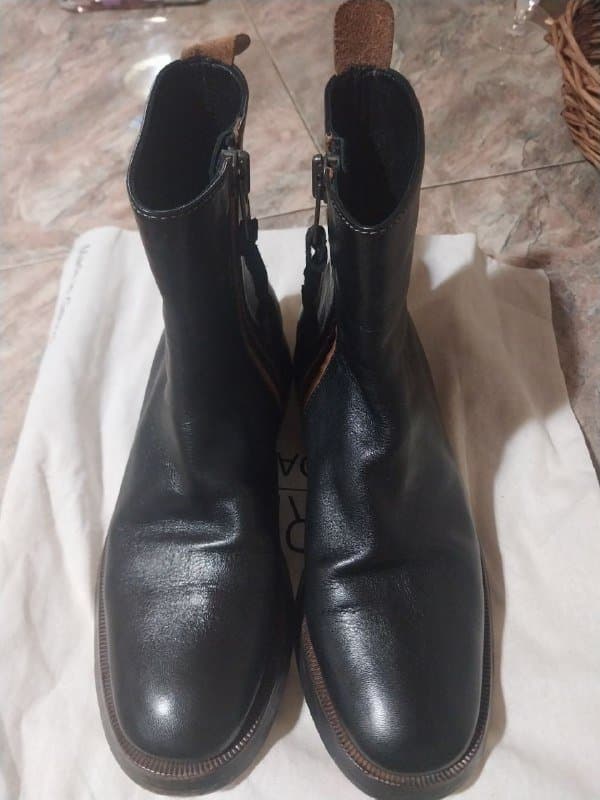 Кожаные женские ботинки размер 38 1