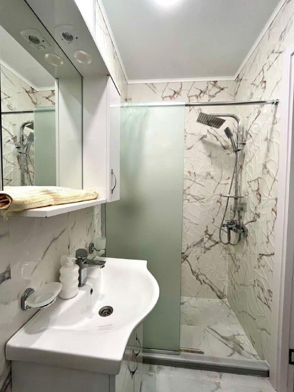 Аренда 1-комнатной квартиры в Батуми, 38 м² 4