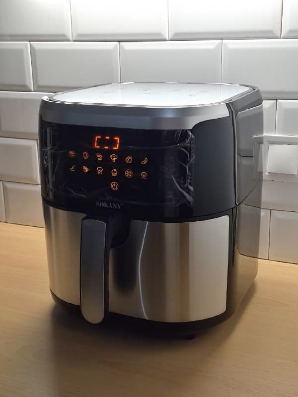 Большой аэрогриль с сенсорным управлением