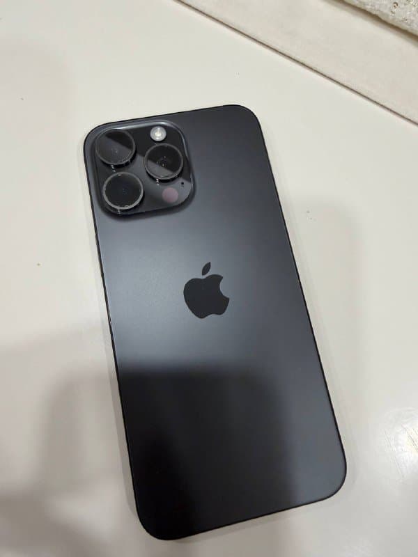 iPhone 15 Pro Max 256 ГБ 1