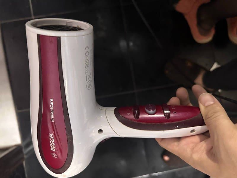 Фен Bosh оригинальный и электрическая расчёска 1