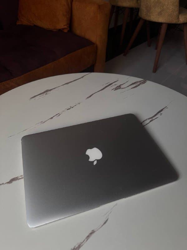 MacBook Air 2